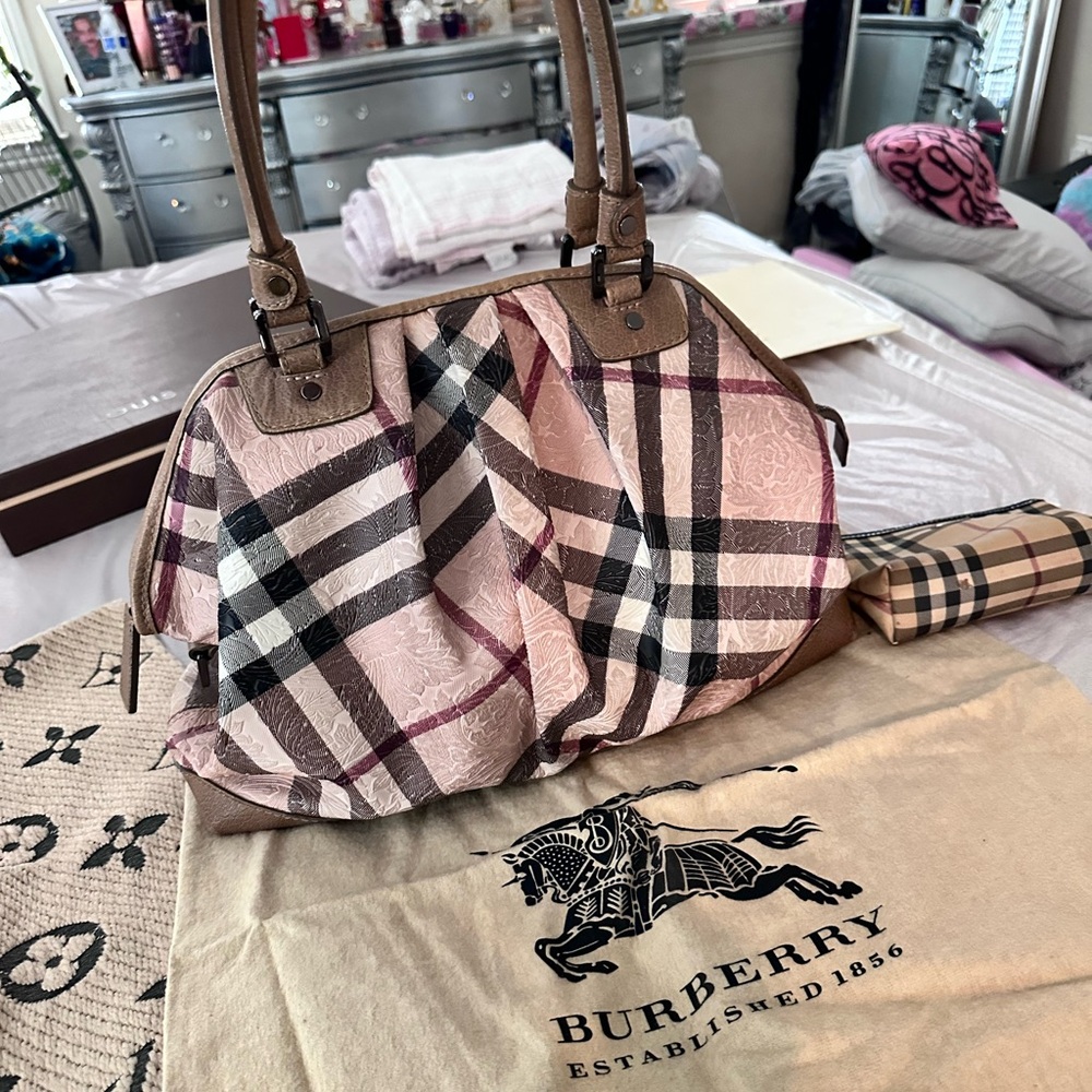 Burberry NovaCheck Embossed Floral Bag authentic